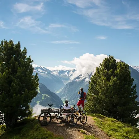 Dom wakacyjny Manni - & *