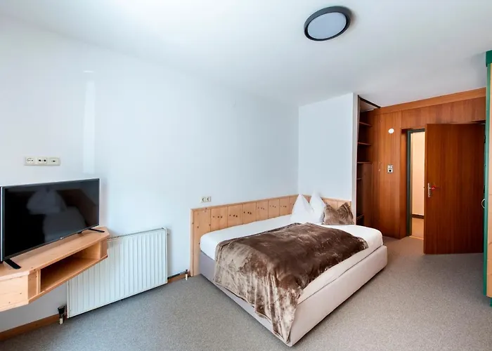 Feriehus Manni - & *